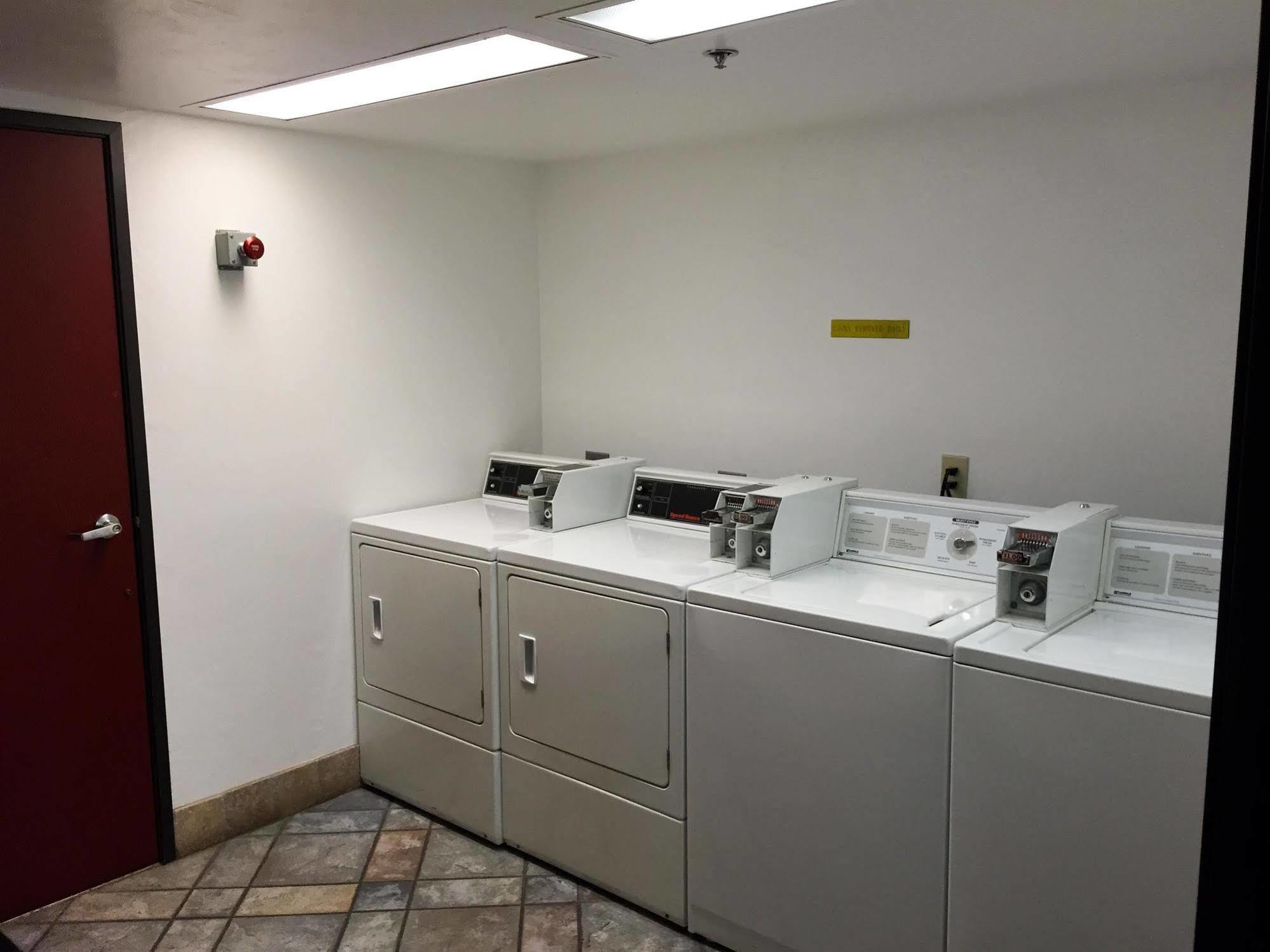 Motel 6-Wilsonville, Or - Portland Zewnętrze zdjęcie