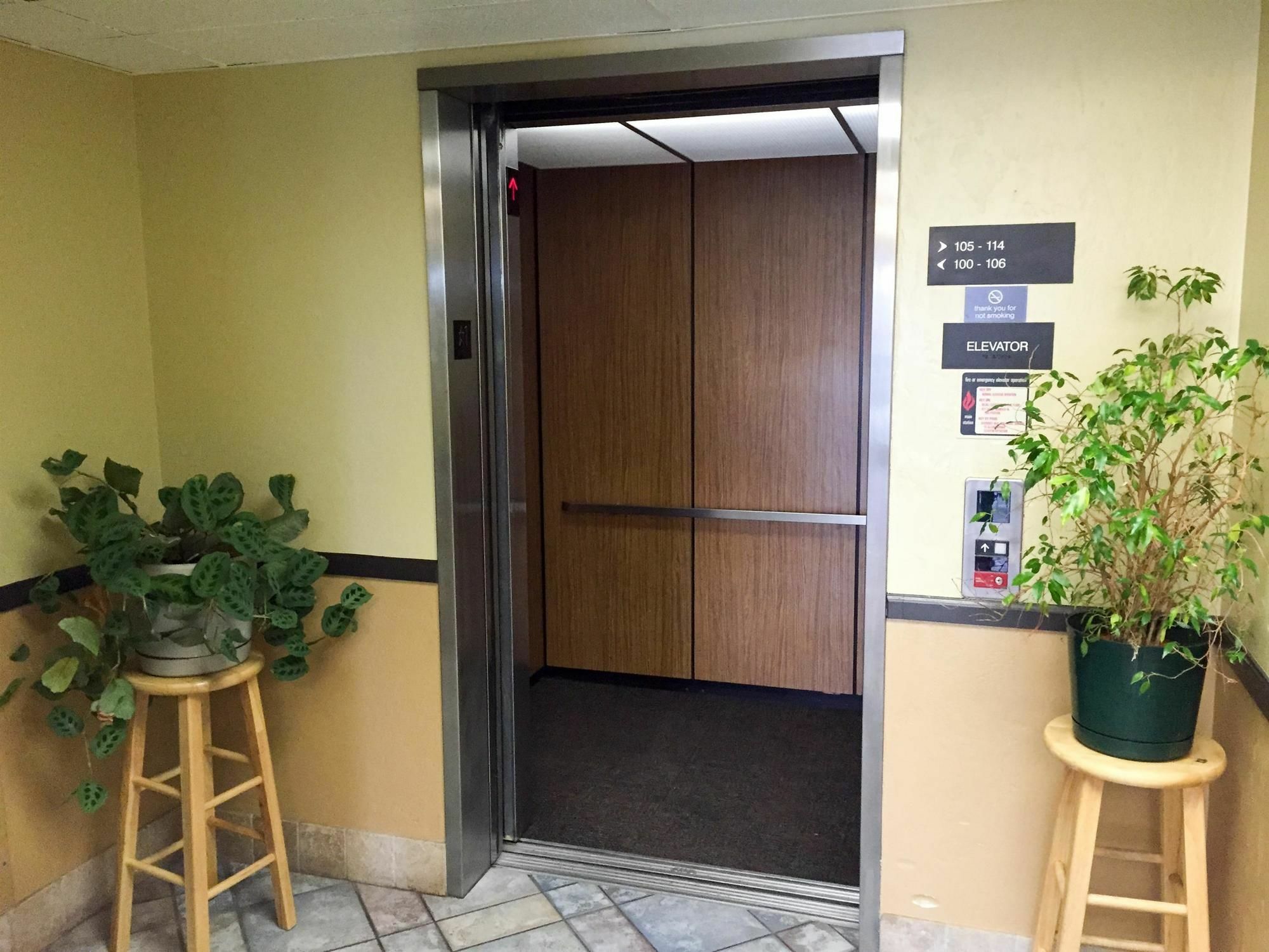 Motel 6-Wilsonville, Or - Portland Zewnętrze zdjęcie